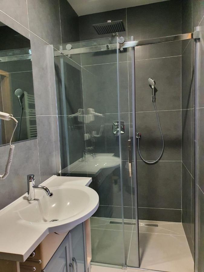 Hotel Schneider Apartaments Langenhagen  Buitenkant foto